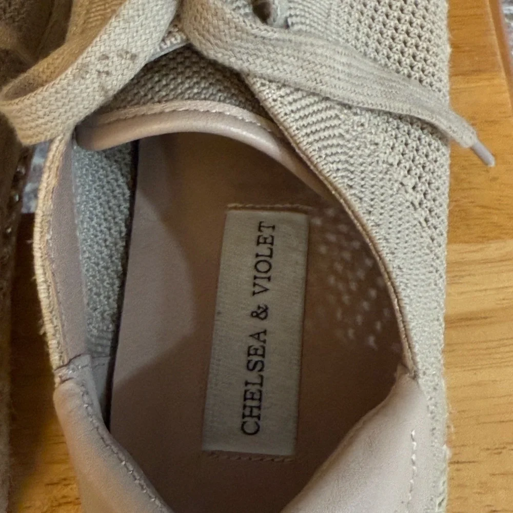 Chelsea & Violet‎ Beige Espadrille Sneakers